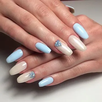 pointe дизайн на ноктите