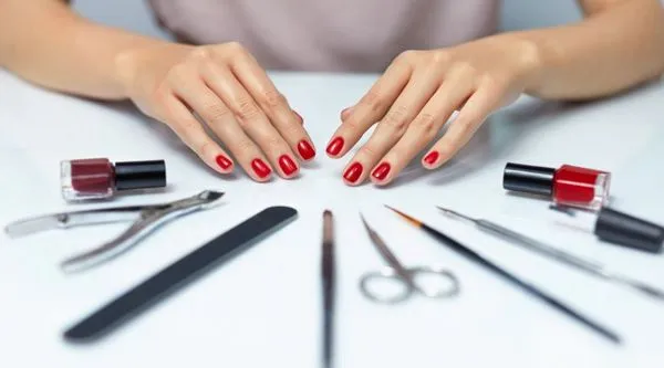 дизайн за маникюр