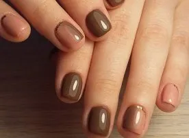 бежово кафяв маникюр