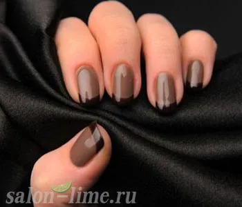 бежово кафяв маникюр