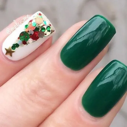 бежов маникюр