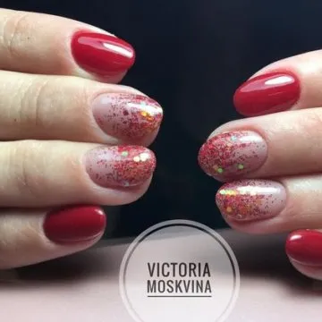 овален дизайн на ноктите
