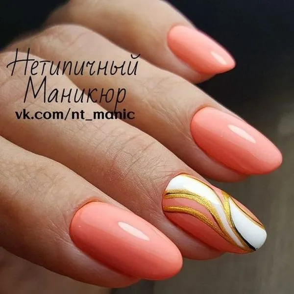 огледален маникюр