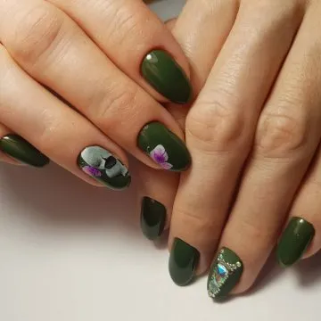 зелен френски зелени нокти