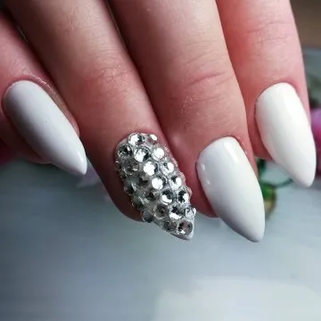 бял гел лак