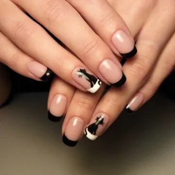 снимка с черни нокти