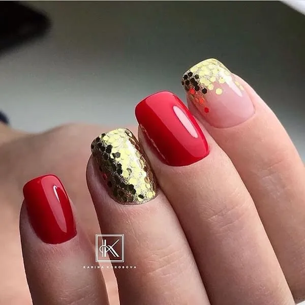златен маникюр