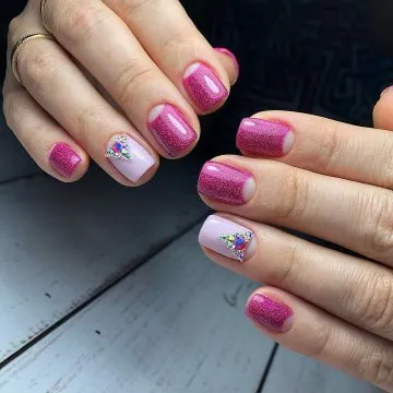 лунен маникюр 2019