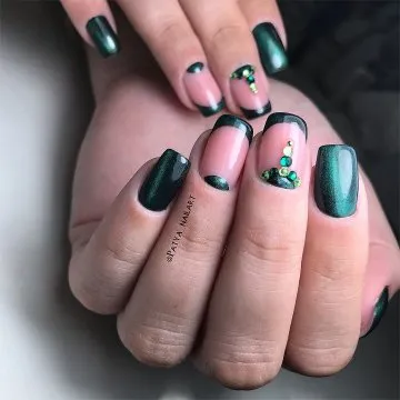 лунен маникюр 2019