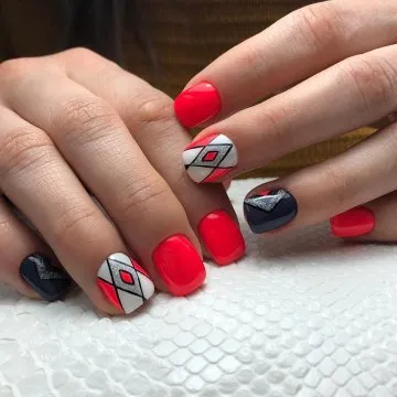 геометрия на дълги нокти