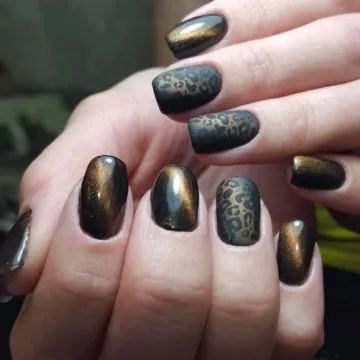 котешки нокти за очи