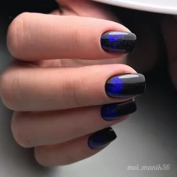 матов маникюр върху удължени нокти