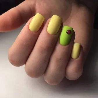 жълт маникюр жълт маникюр