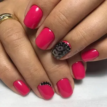 маникюр за къси нокти 2019