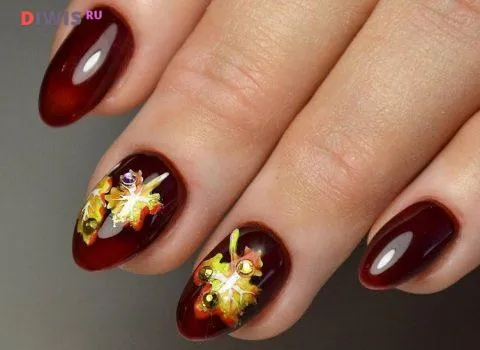 модерен маникюр