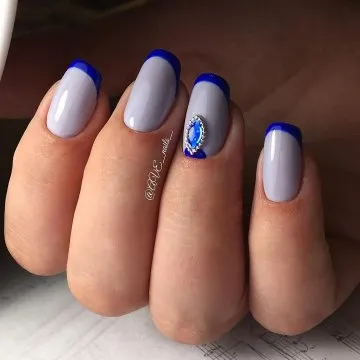 маникюр в синьо