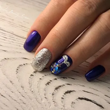 маникюр със сребро