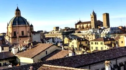 Bologna látnivalók városi