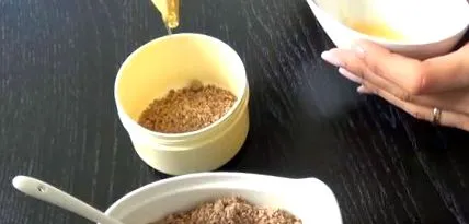 segítségével