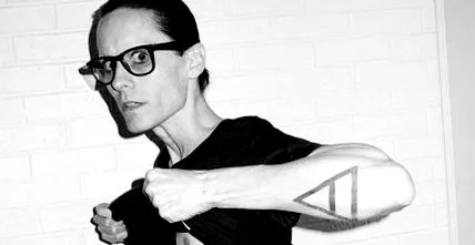látásával Jared Leto