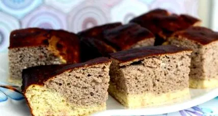 fehérjetorta színű