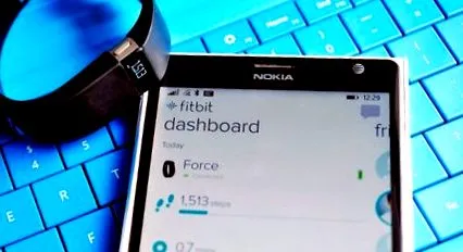 karkötő fitbit