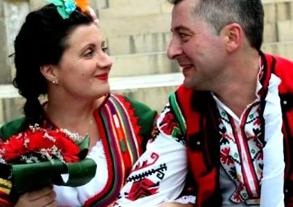 hónapos hónapos