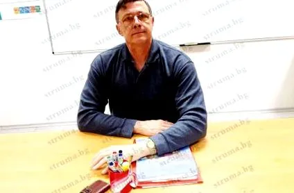 david tanárát