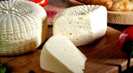 házi sajt