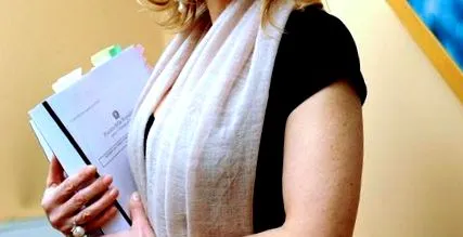 nemek közötti