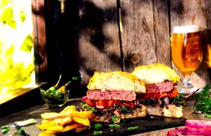 matekitchen-től borjúburger