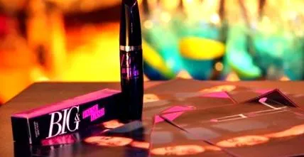 lash avon