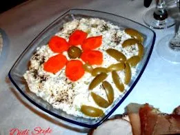 stílusú saláta
