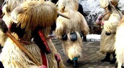 február bolgár