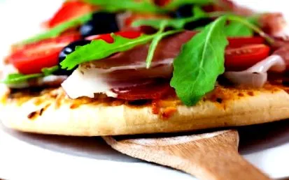 ínyenc pizzától