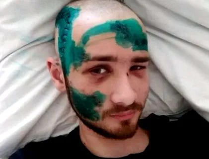 férfi jött