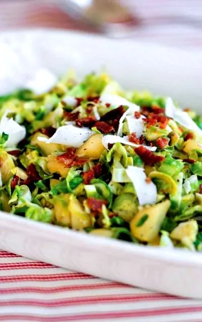 zöldségsaláta vinaigrette almaborral zöldségsaláta vinaigrette almaborral