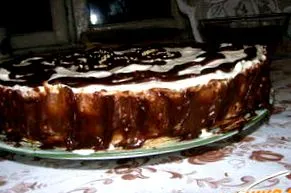 torta tejszínnel