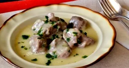 marhapörkölt