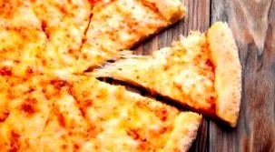 rendel pizzát
