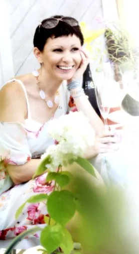 színe