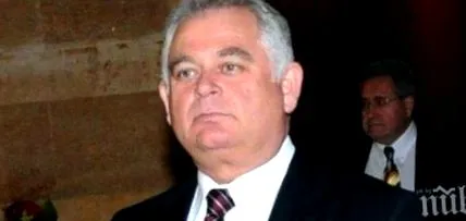 hírszerzési tábornok
