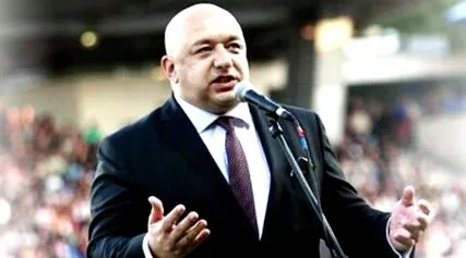 játékokon kralev
