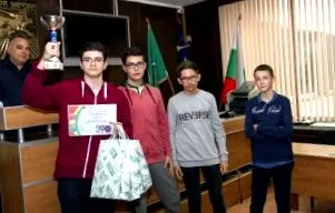 csapata csapata