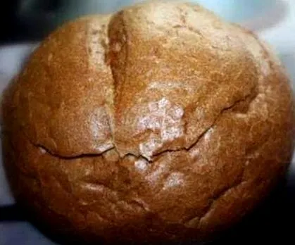 kenyér zöldségekkel