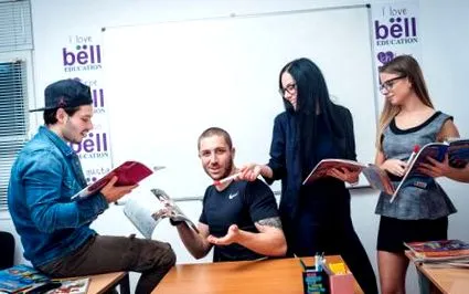 beszélgető harangképző