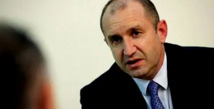 radev tett