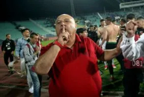 stefanov botrány