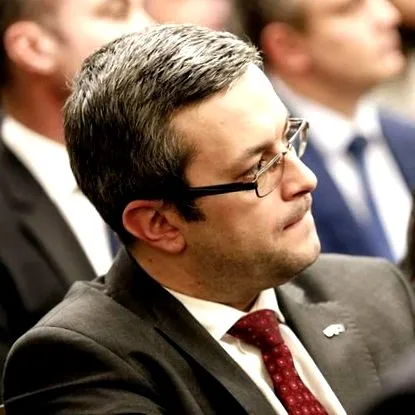 választások előrehozott