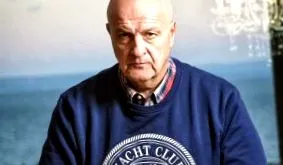 sharlopovot fárasztotta